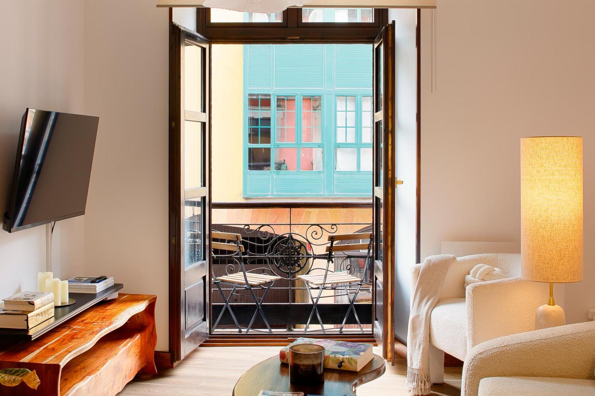 Duplex Casco Historico-catedral Parking Incluido *